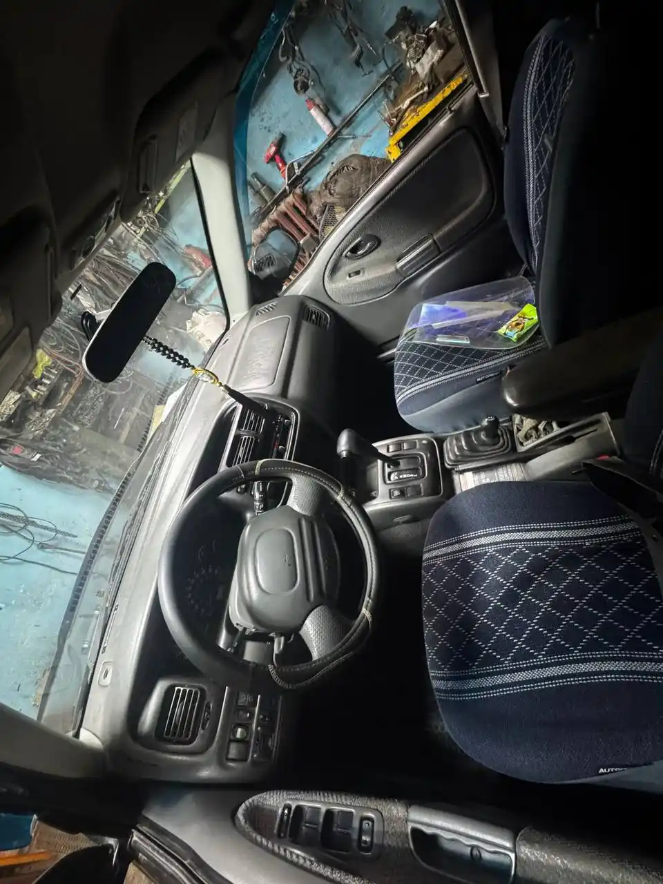 Продам рамный джип Suzuki 2.5л 4WD