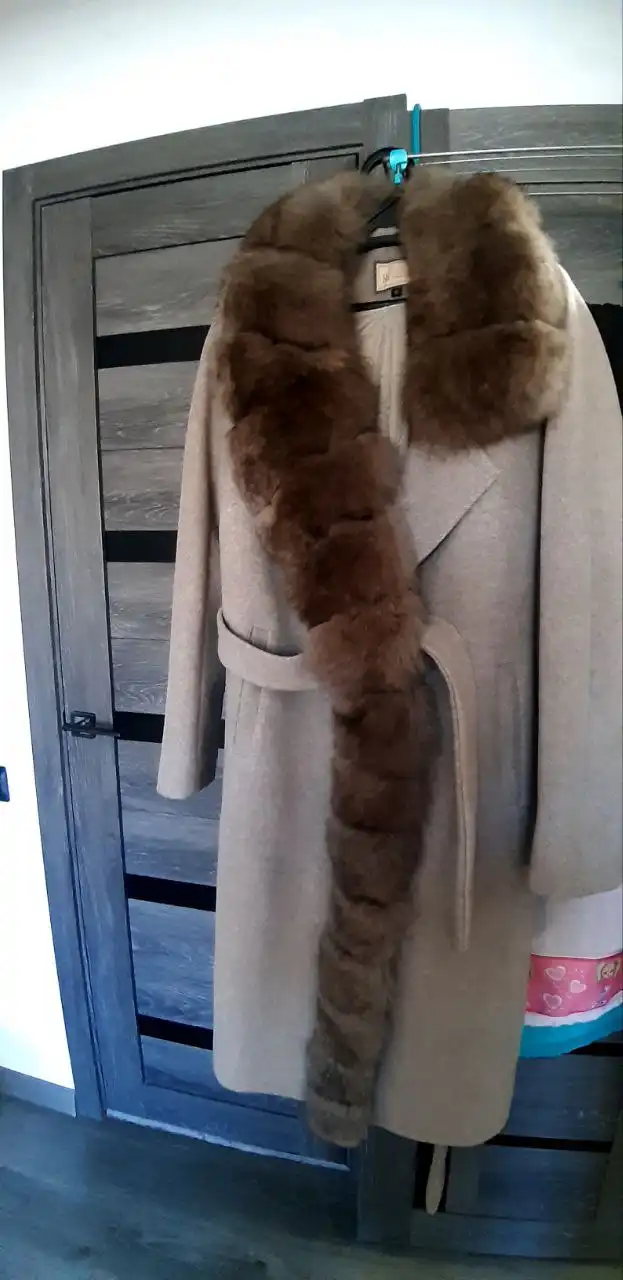 Зимнее пальто 46 размера