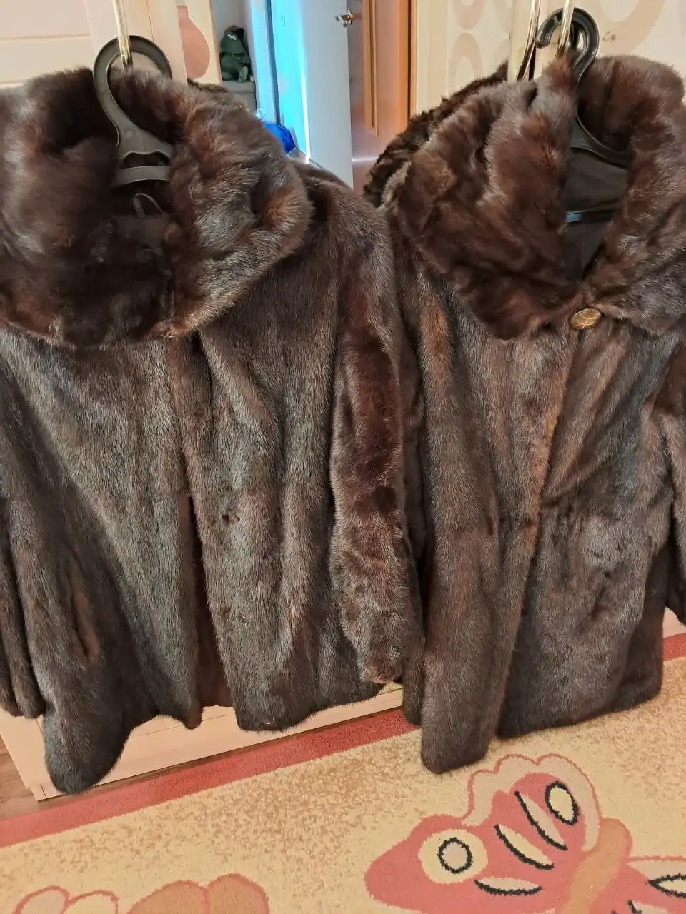 Продажа трёх б/у полушубков из норки - Верхняя одежда (Одежда) в Чита