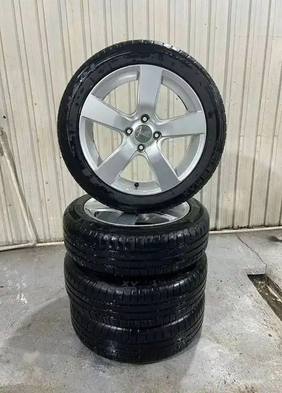 Колеса R16 4x100 на летней резине 2025 года - Колеса и диски (Запчасти) в Чита