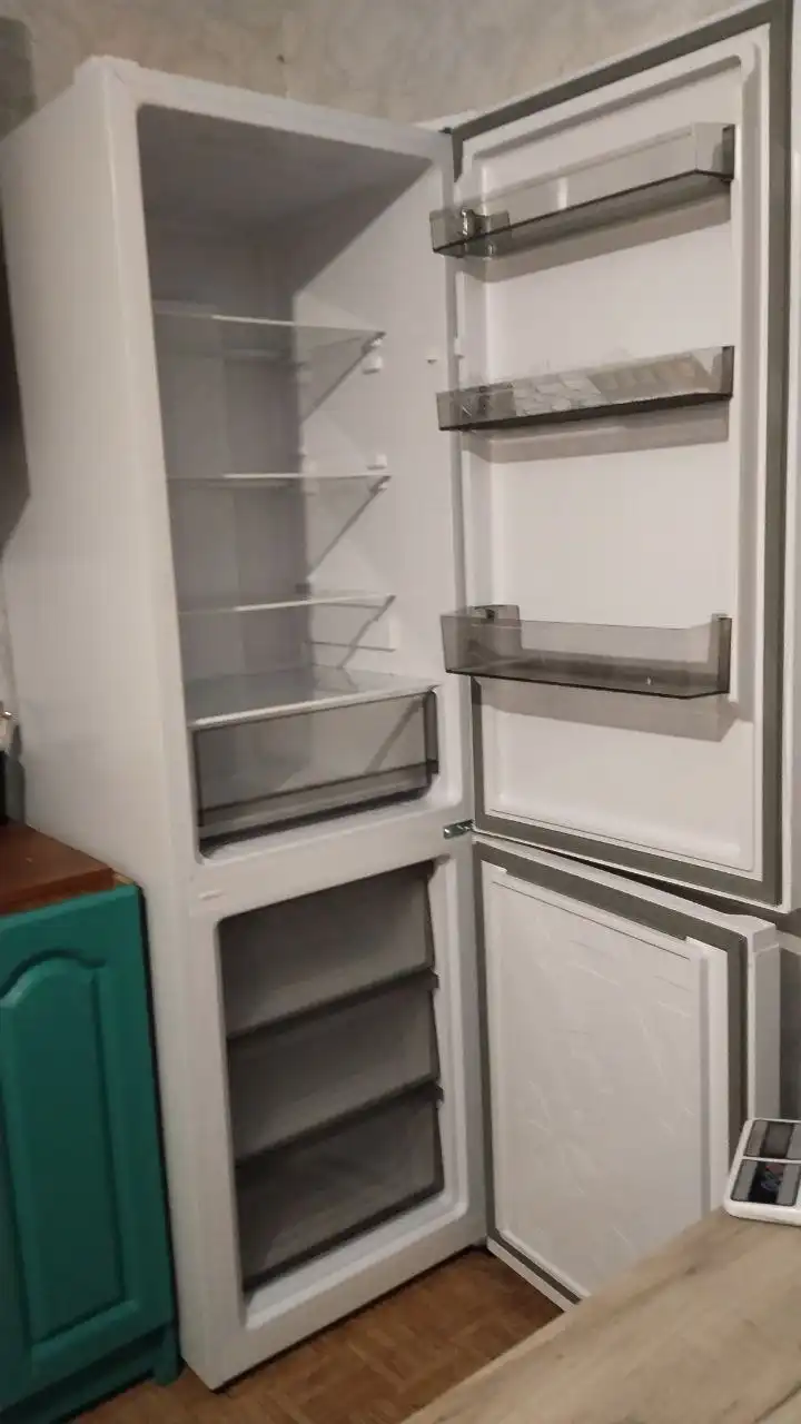 Продам новый холодильник при переезде - Холодильники (Для дома и дачи) в Чита