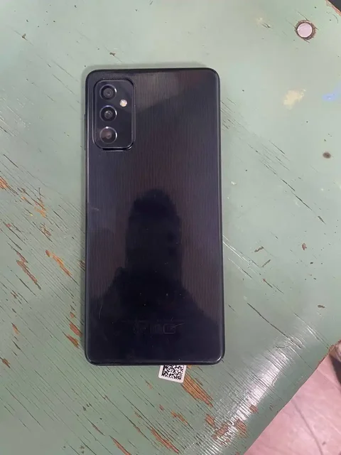 Продам обменяю телефон - Наушники в Чита