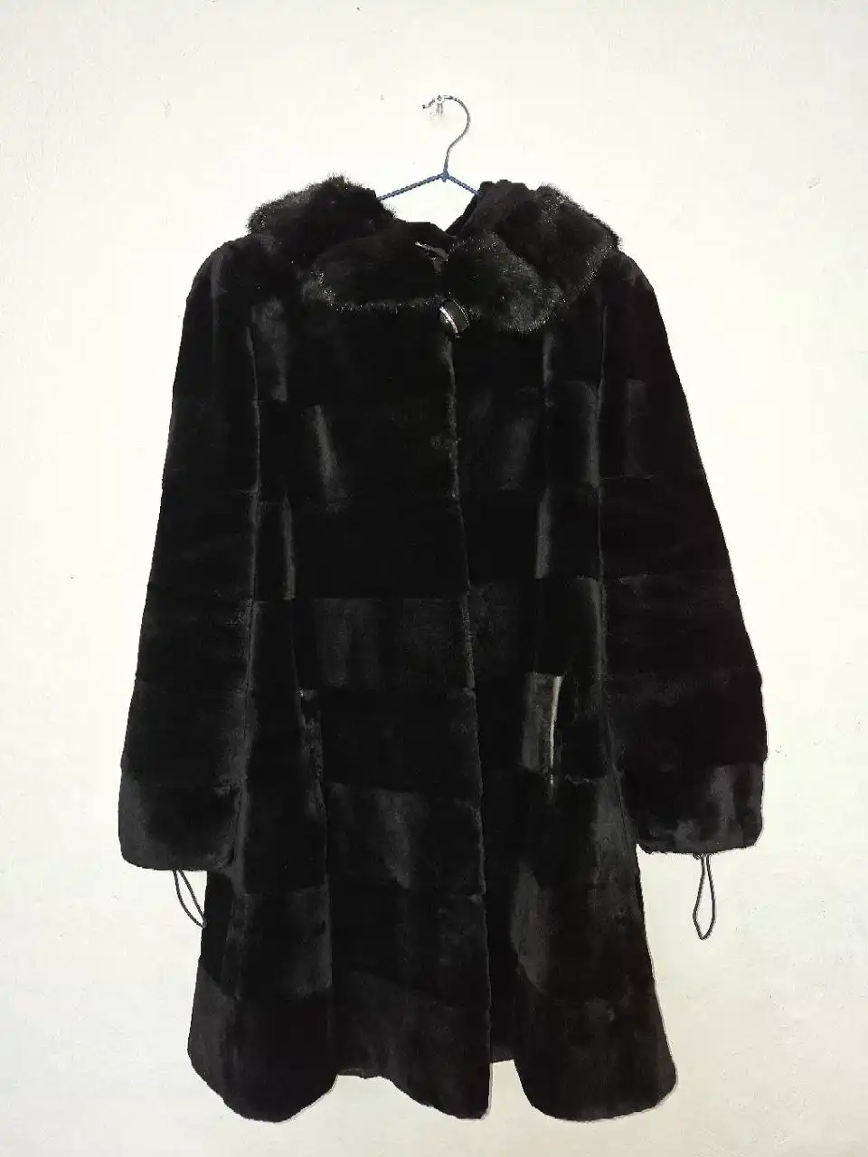 Продажа шуб - Верхняя одежда (Одежда) в Чита