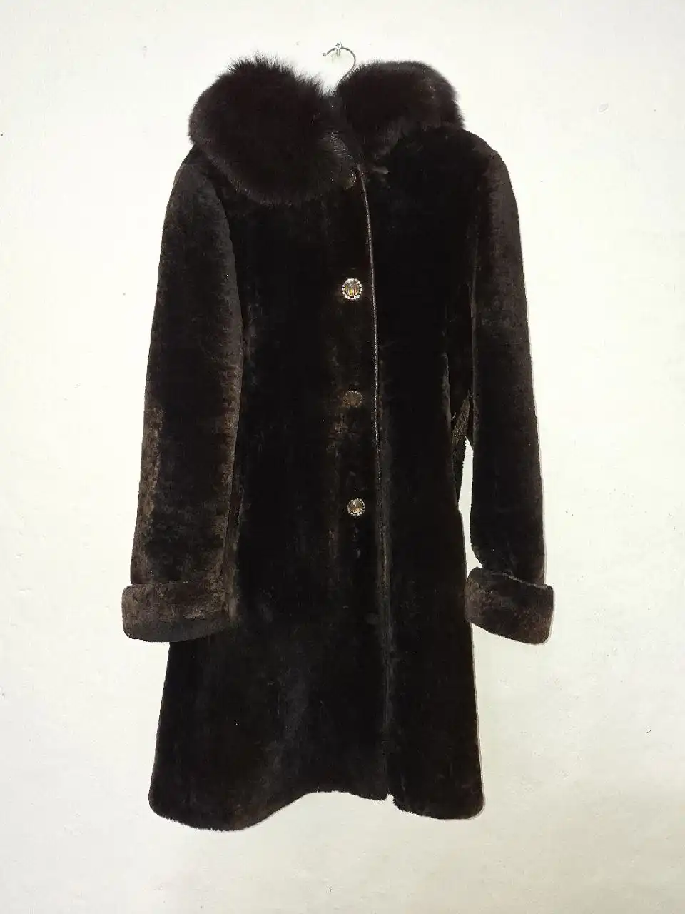 Продажа шуб - Верхняя одежда (Одежда) в Чита