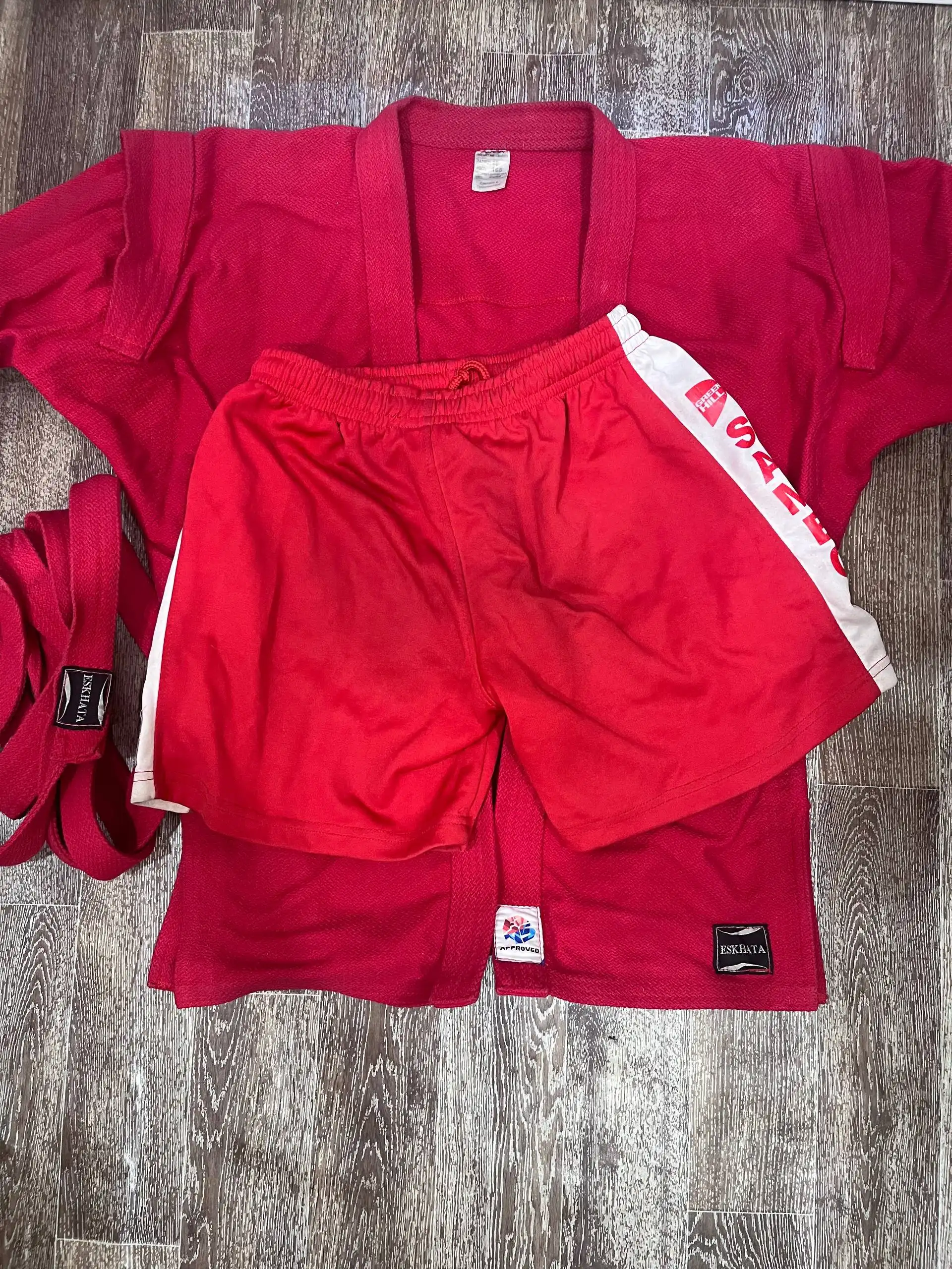 Продам форму для Самбо - Спортивная одежда (Одежда) в Чита