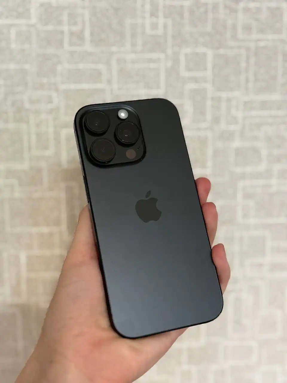 Продам iPhone 16 Pro в идеальном состоянии - Смартфоны (Электроника) в Чита