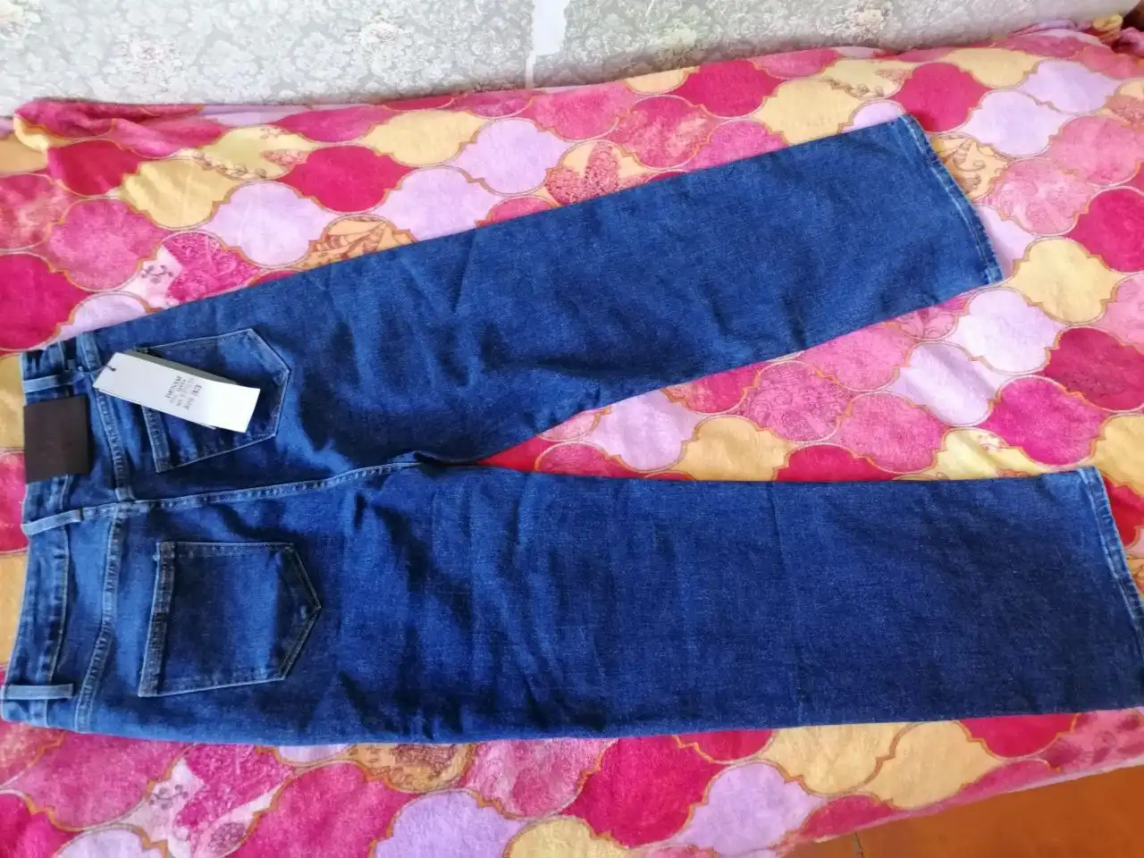 Новые женские джинсы размер 33 - Джинсы (Одежда) в Чита