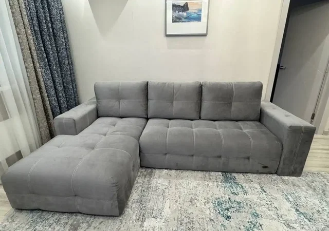 Продается угловой диван серого цвета с левым углом - Детские товары в Чита