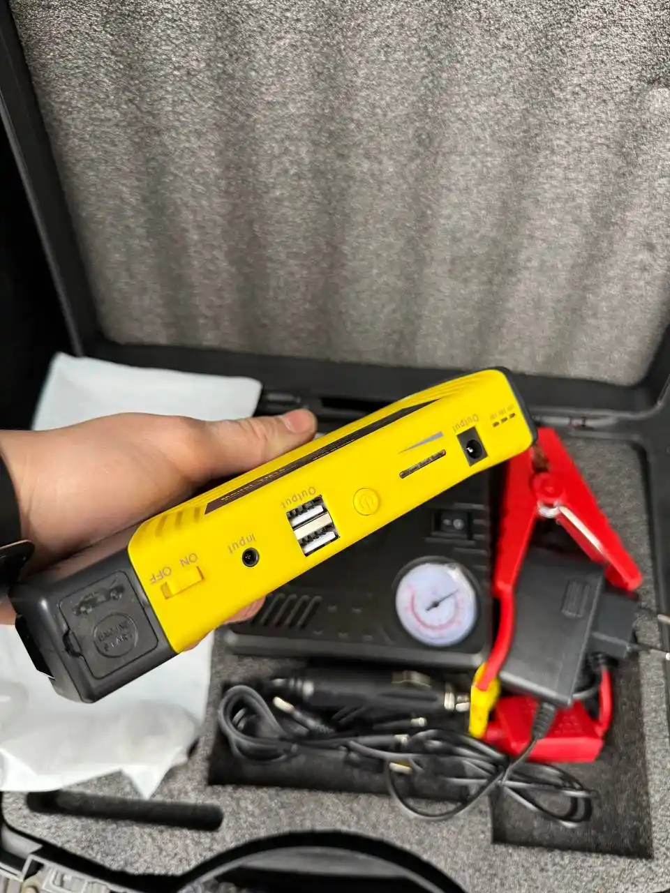 Продам бустер (пусковое устройство)