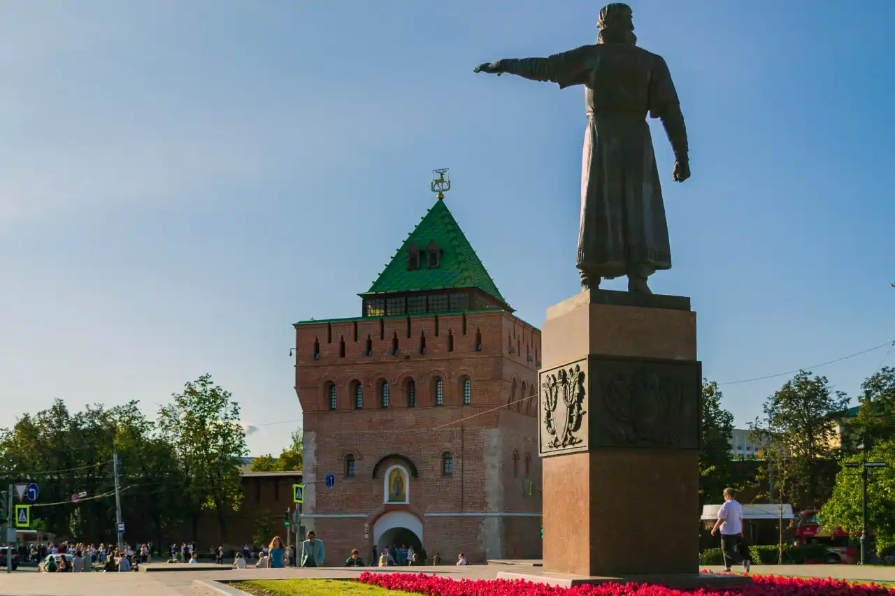 Экскурсии по Нижнему Новгороду с гидом Анатолием