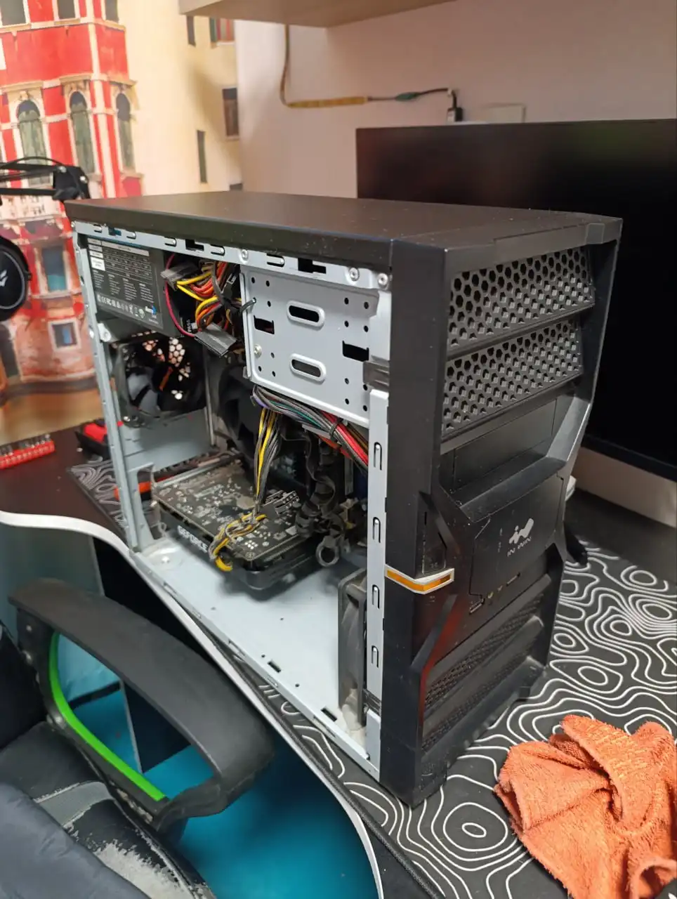 Компьютер с процессором Intel i5-3470 и видеокартой GTX 1650