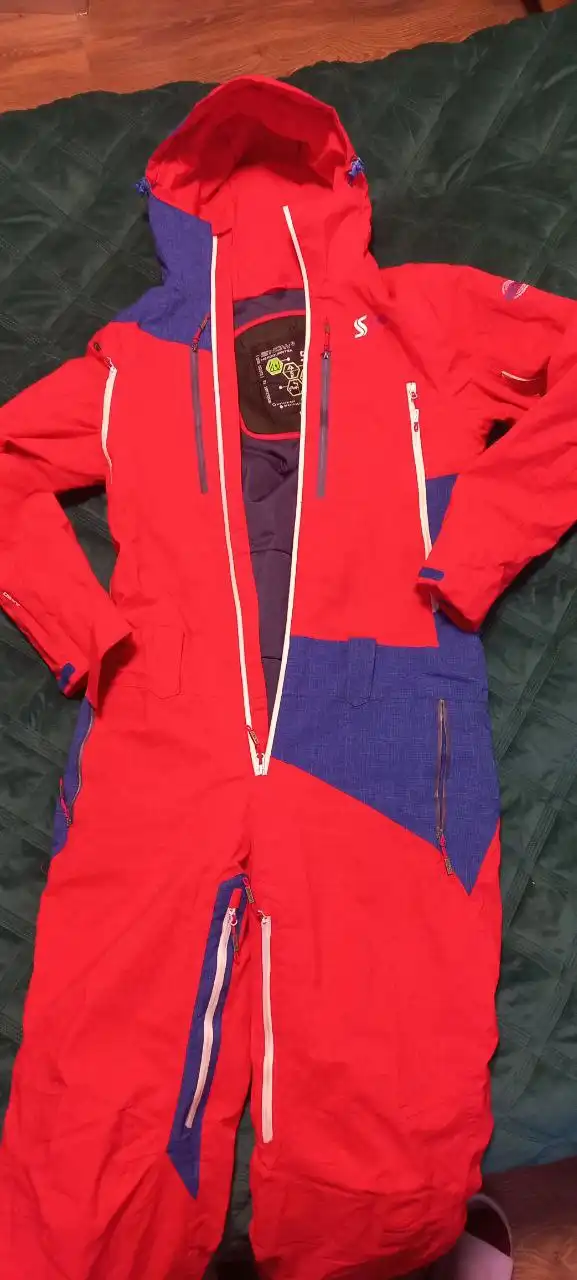 Горнолыжный комбинезон Snowheadquarter