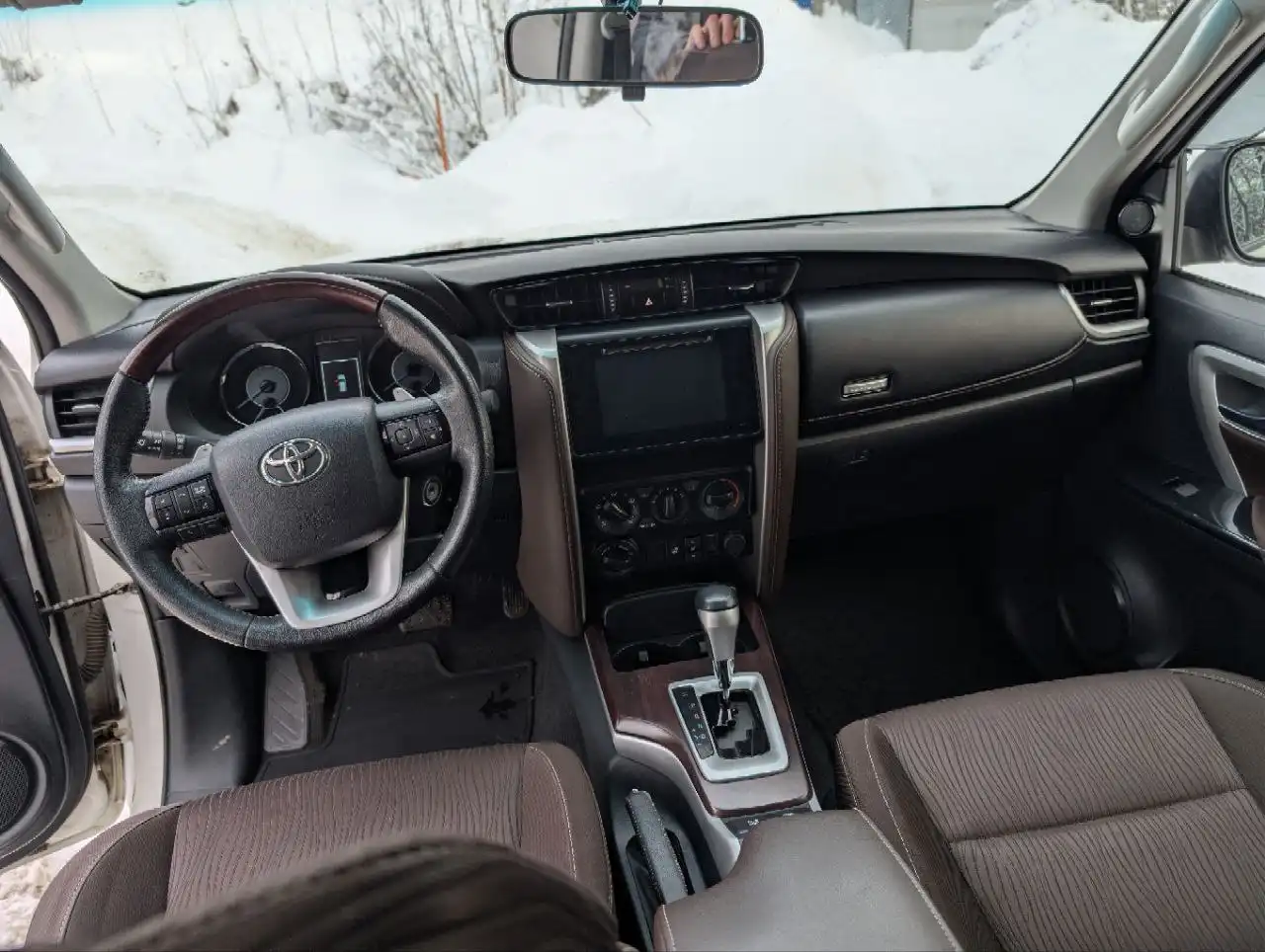 Продажа Toyota Fortuner 2018 года - Внедорожник (Авто) в Нижний Новгород