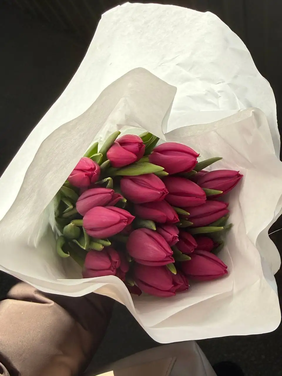 Тюльпаны к 8 Марта с доставкой - Цветы (Барахолка) в Тюмень