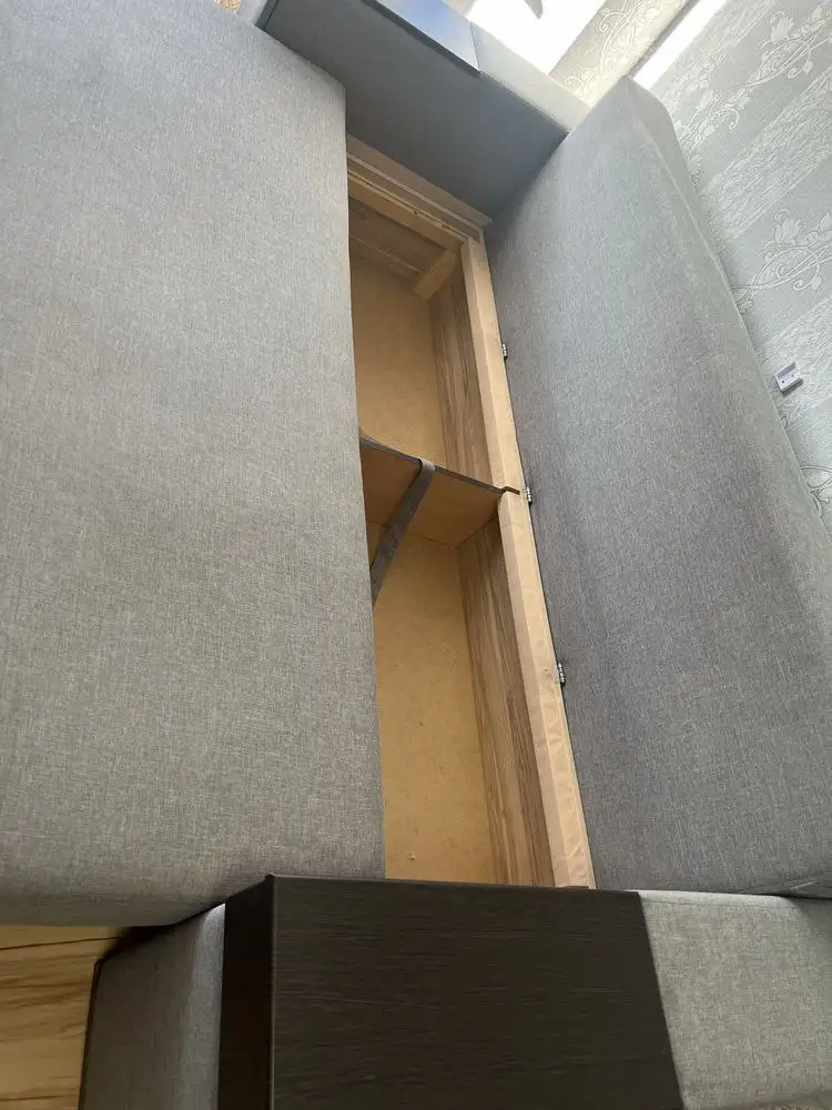 Бесплатный диван и мебель при переезде - Мебель (Для дома и дачи) в Тюмень