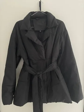 Куртка весенняя с поясом - Нижнее белье в Тюмень