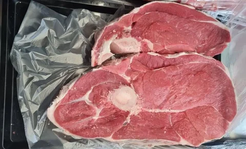 Свежая телятина, говядина и другие мясные продукты - Продукты в Тюмень