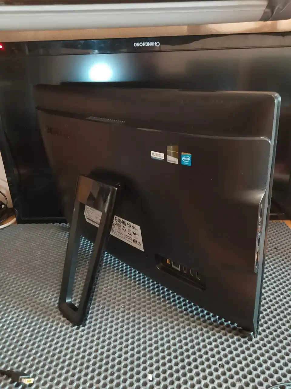 Моноблок Lenovo C20 00 F0BB003JRK