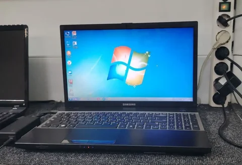 Продам ноутбук Samsung с процессором AMD A6-3102 - частное объявление в Чита