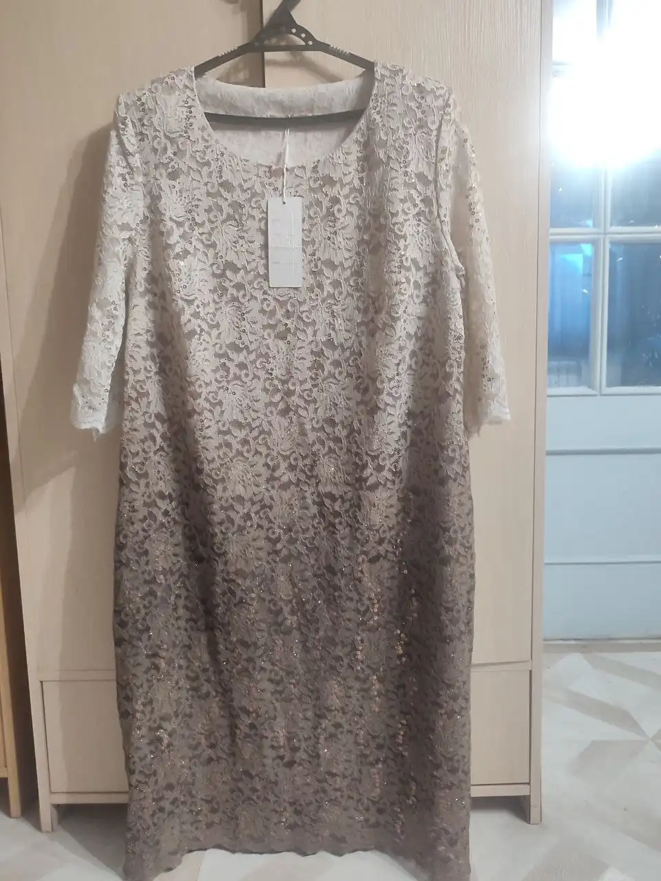 Продам новое платье размер 56-58