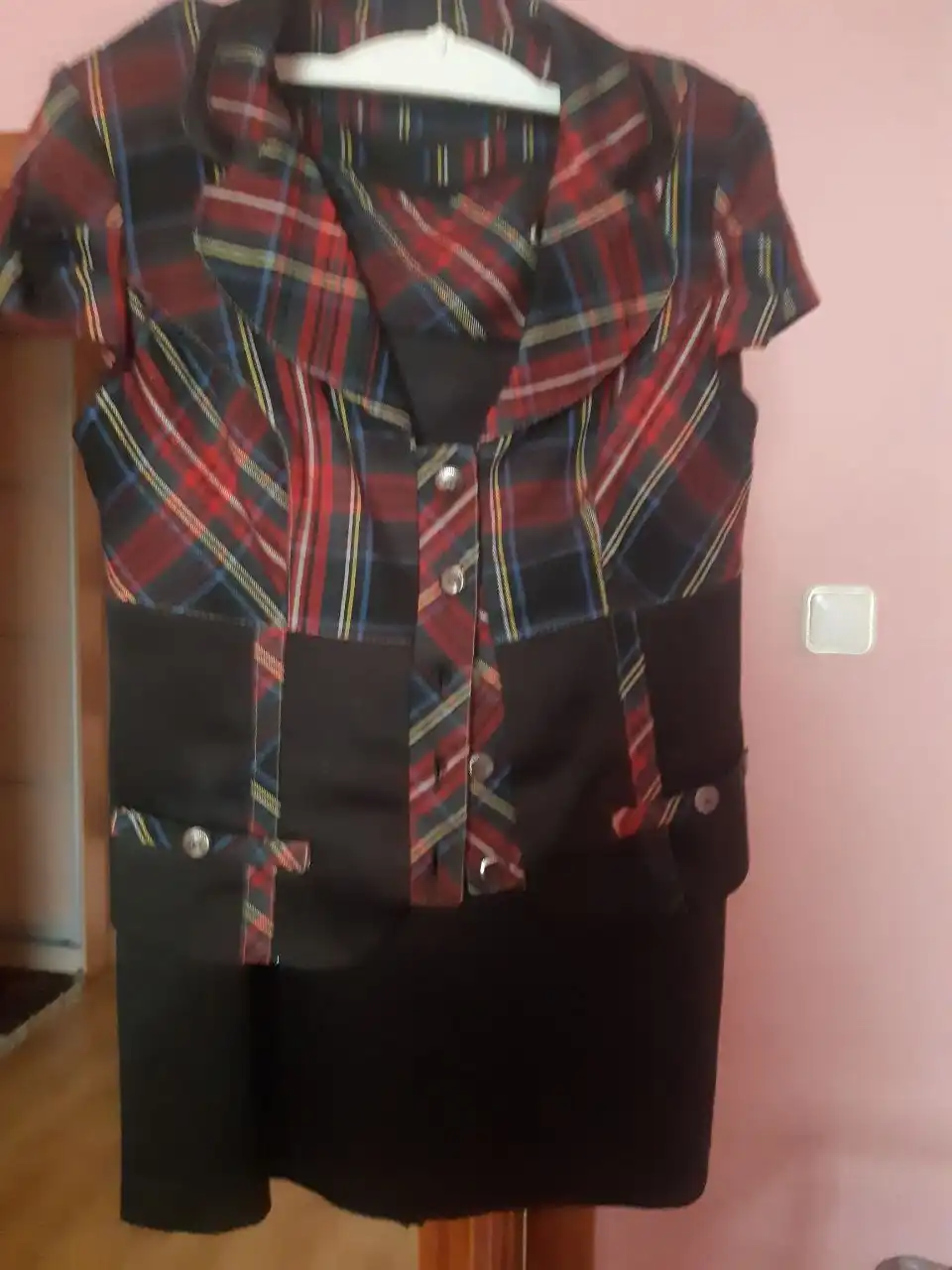 Продажа нового платья и костюма 46-48 размер