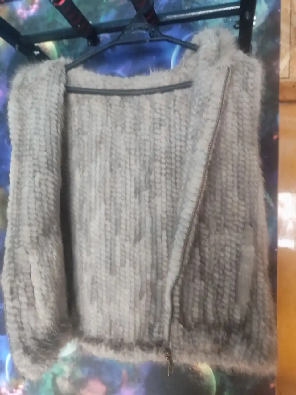 Продам меховую шапку и норковый жилет - Головные уборы (Одежда) в Чита