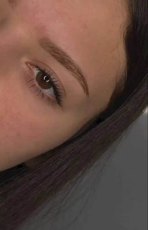 Услуги по оформлению бровей и ресниц в Чите - Красота (Услуги) в Чита