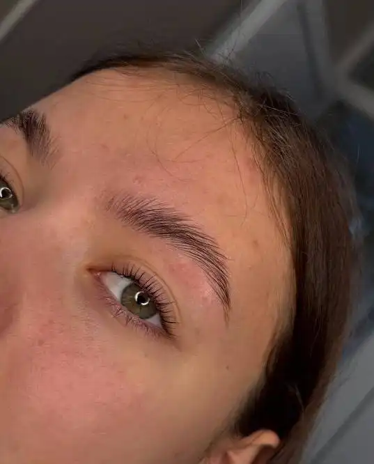 Услуги по оформлению бровей и ресниц в Чите - Красота (Услуги) в Чита