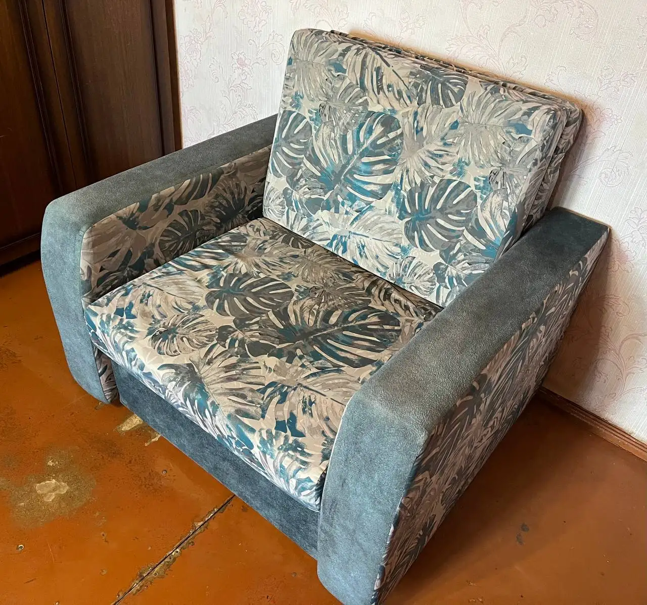 Продается кресло-кровать «Робин» в отличном состоянии - Мебель (Для дома и дачи) в Чита