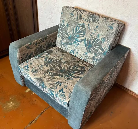 Продается кресло-кровать «Робин» в отличном состоянии - Кухонная мебель и техника в Чита