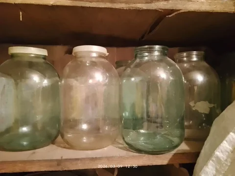 Банки 3-литровые и маленькие - Кухонная мебель и техника в Чита