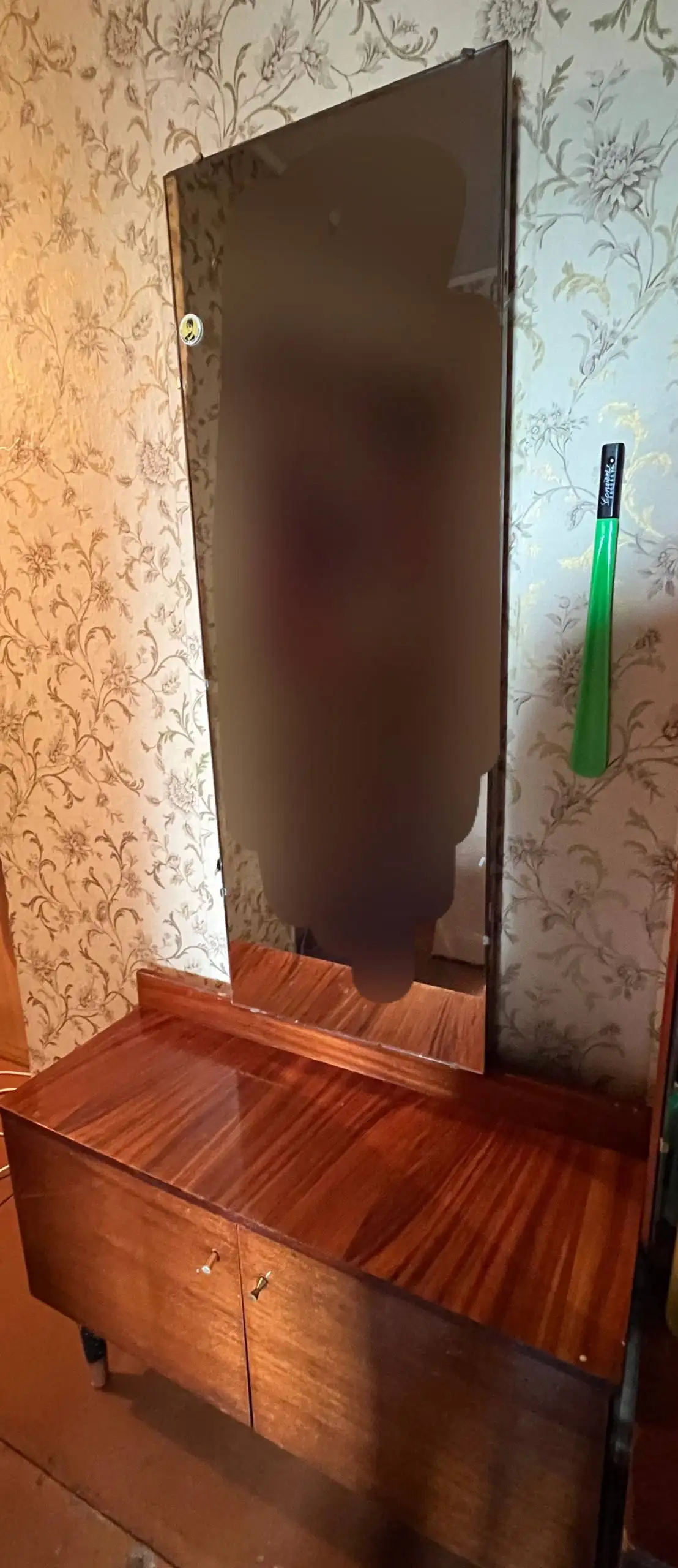 Продам трюмо с зеркалом - Для дома и дачи в Чита