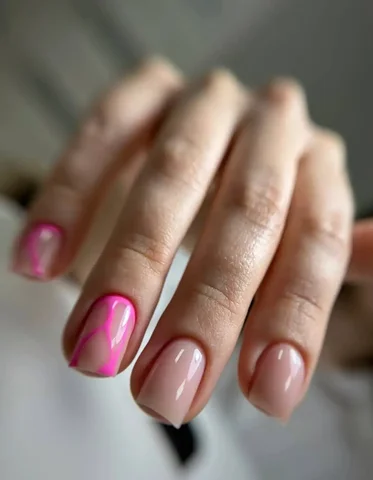 Маникюр в салоне на КСК - Строительные и ремонтные услуги в Чита