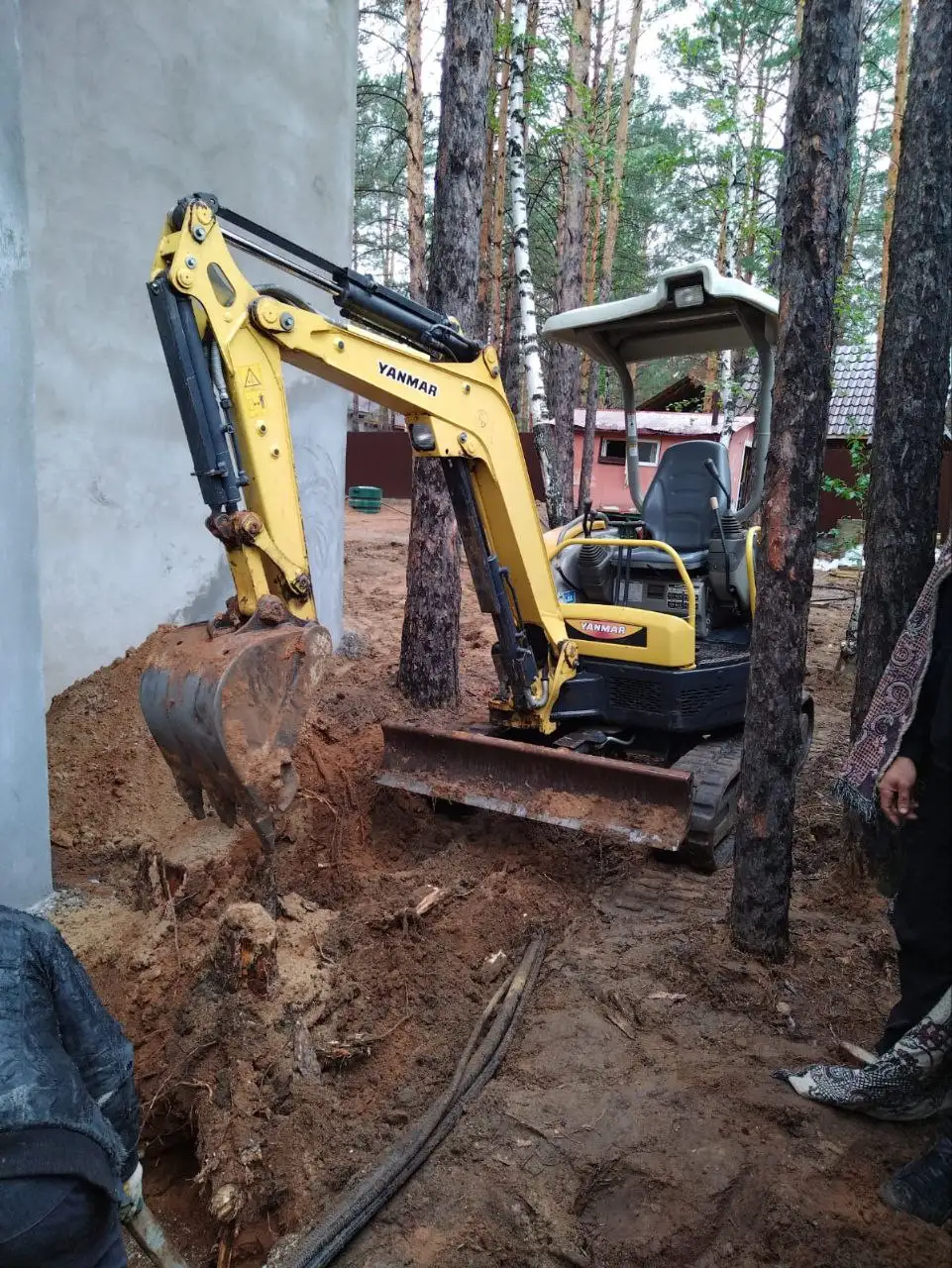 Услуги мини-экскаватором в Чите - Строительные и ремонтные услуги (Услуги) в Чита