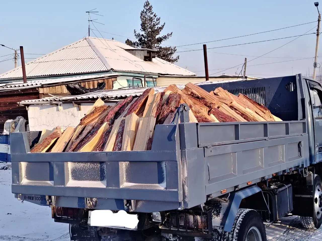 Дрова лиственница сухие чурками 6 рядов колотые - Для дома и дачи в Чита