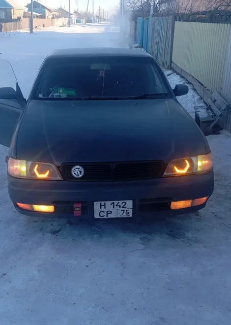 Nissan Laurel 34 на запчасти или восстановление - Lexus в Чита