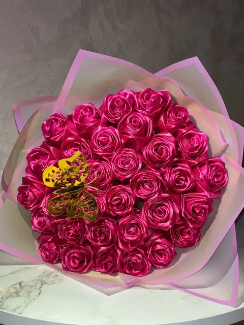 Букеты роз из атласных лент на заказ - Хобби и отдых в Ангарск