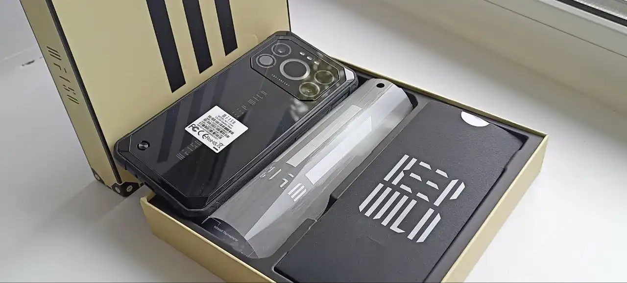 Продам новый смартфон IIIF150 Ultra+