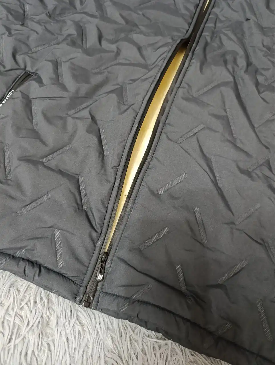 Жилетка новая 52р-р