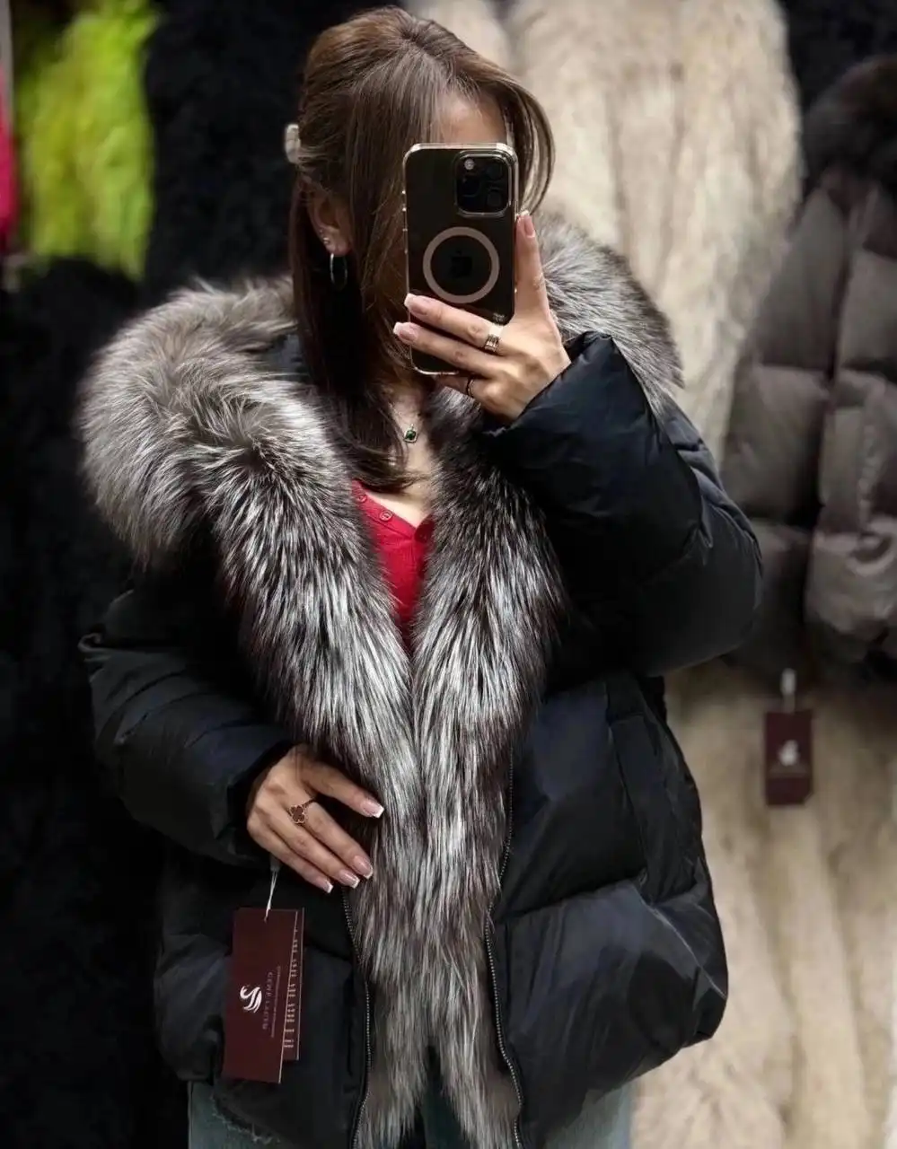 Теплые пуховики с мехом финская чернобурка - Верхняя одежда (Одежда) в Ангарск