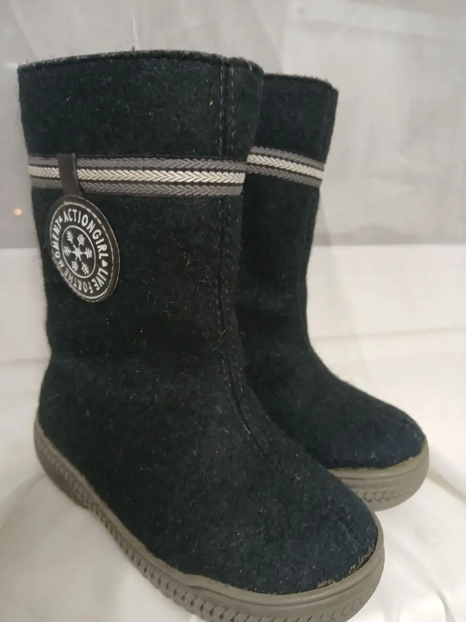 Продам валенки по стельке 17,5-18 см - Одежда в Н.Ленино