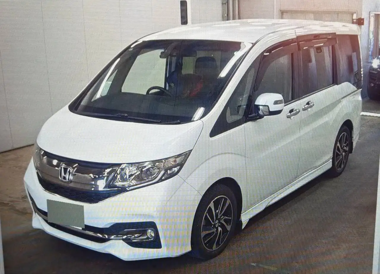 HONDA STEP WAGON 2015г в продаже - Авто в Владивосток