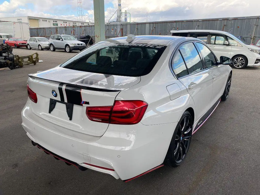 BMW 318 I M Sport 2016 года - Легковые автомобили (Авто) в Владивосток