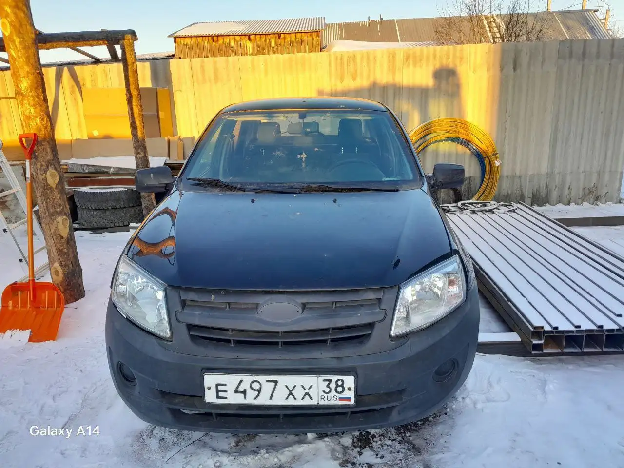 Продам Ладу Гранта 2012 года выпуска - Легковые автомобили (Авто) в Тайтурка