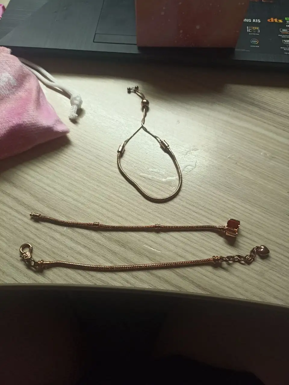 Набор для рукоделия Nrasviza с браслетами и шармиками - Рукоделие (Барахолка) в Ангарск