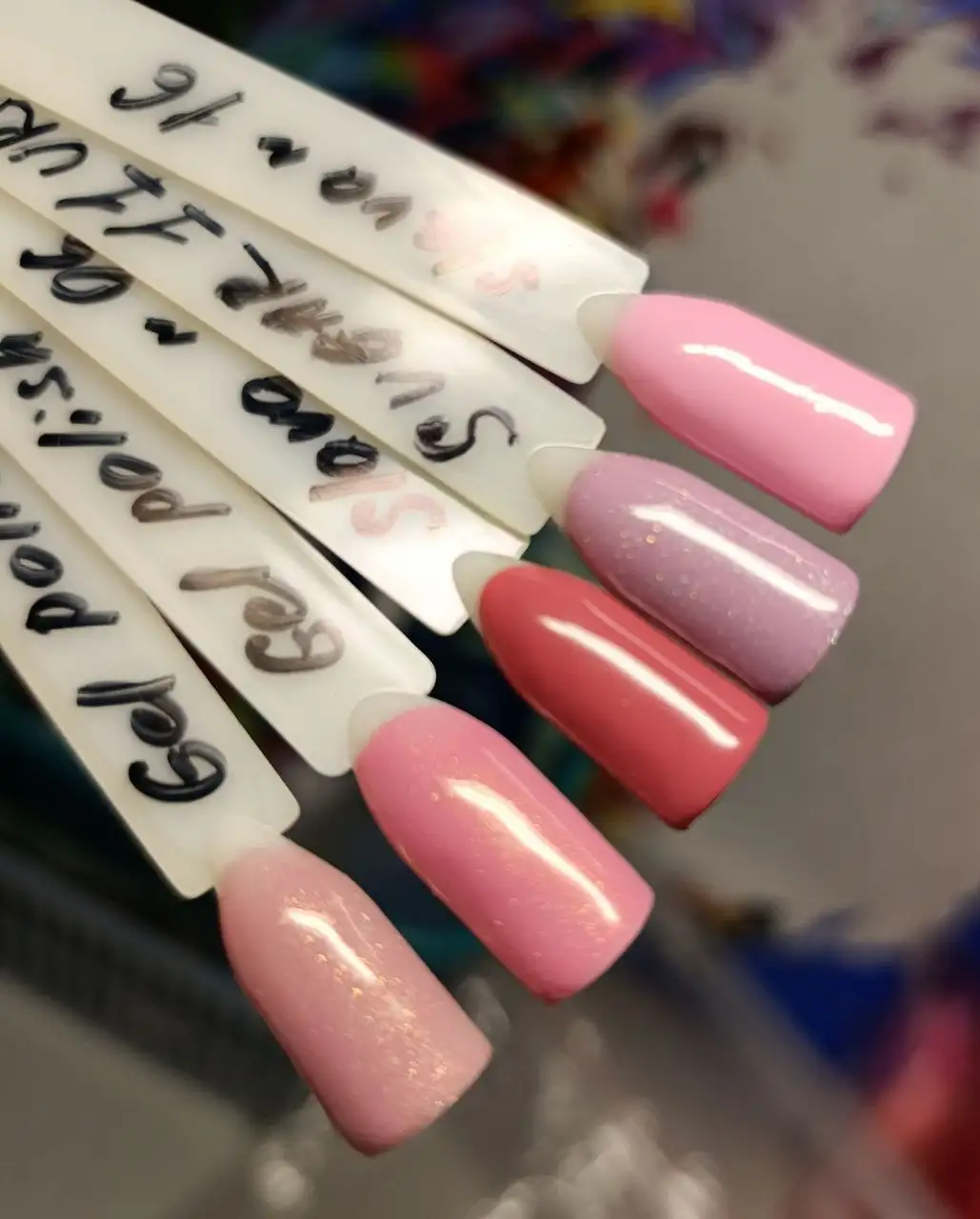 Продам гель лаки - Лаки для ногтей (Красота и здоровье) в Ангарск