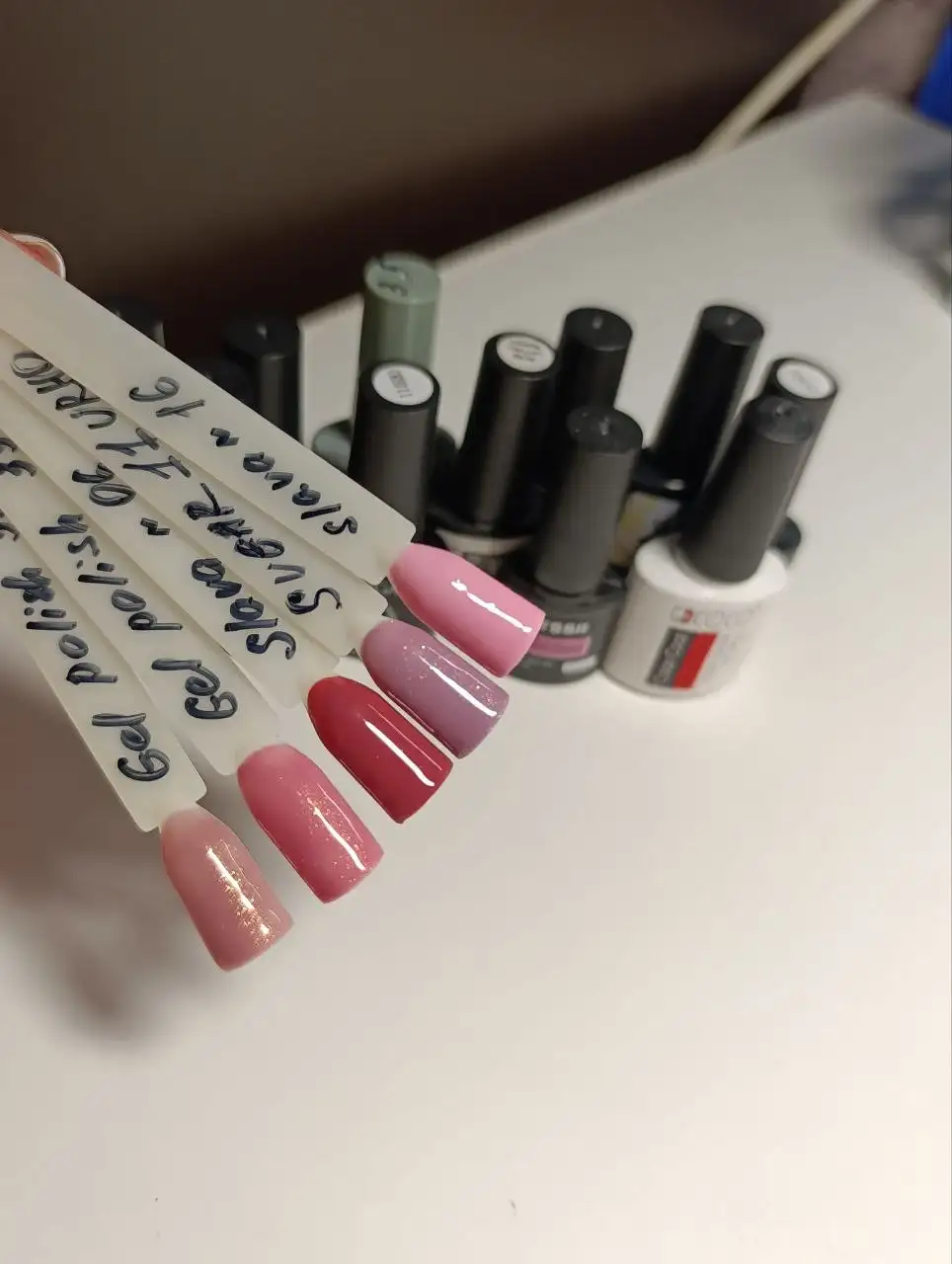 Гель лаки от 50 рублей за штуку - Маникюр (Красота и здоровье) в Ангарск