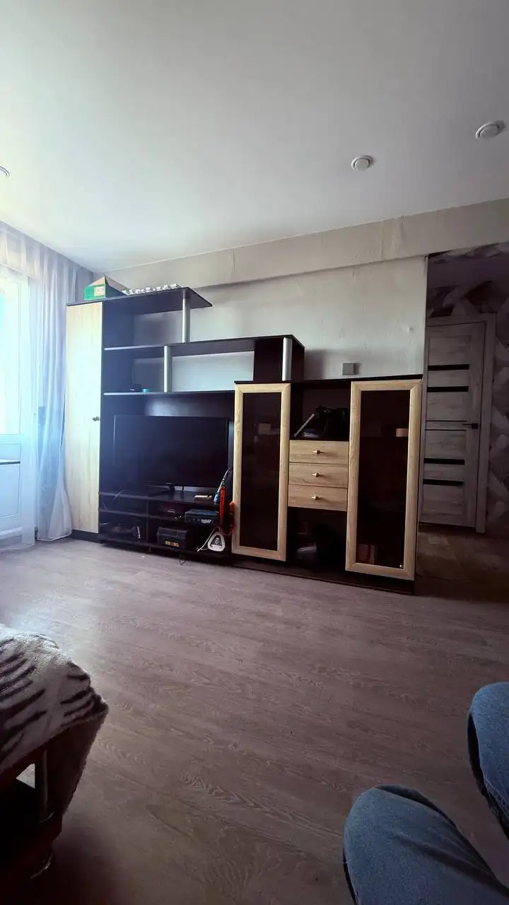 Продам стенку в гостиную - Мебель (Для дома и дачи) в Ангарск