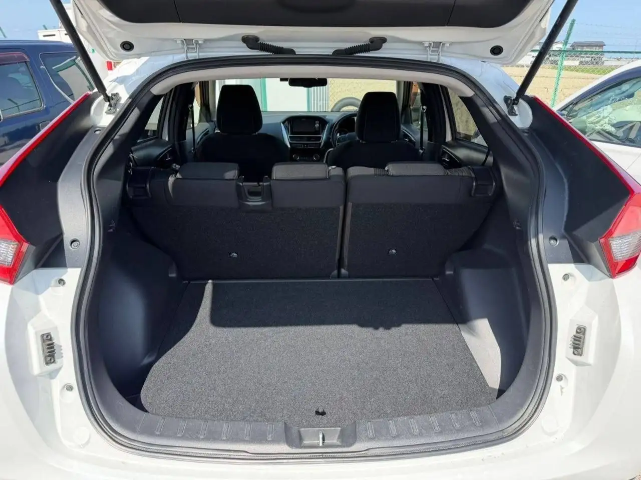 Mitsubishi Eclipse Cross 2018 года - Авто в Владивосток