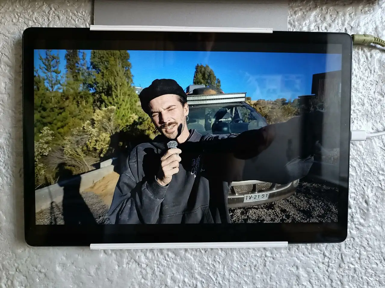 Продам планшет T70 14 дюймов с колонкой 20 Вт - Планшеты (Электроника) в Ангарск